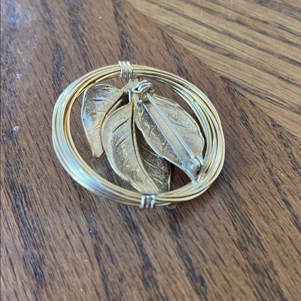 Elegant Gold and Silver Leaf Accent Vintage